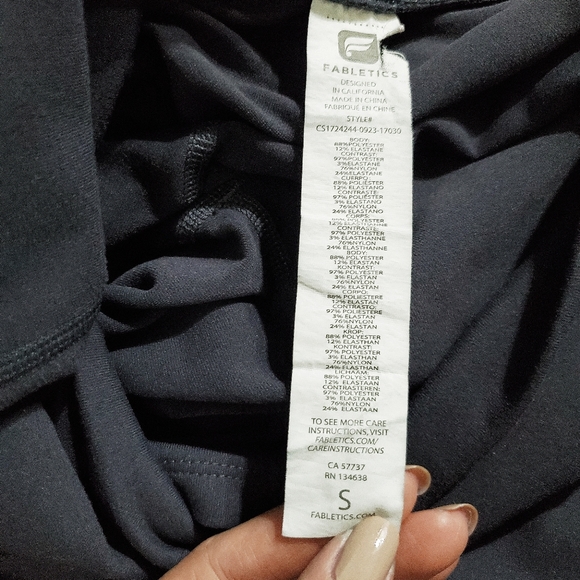 Fabletics Grey Legging - Picture 2 of 2